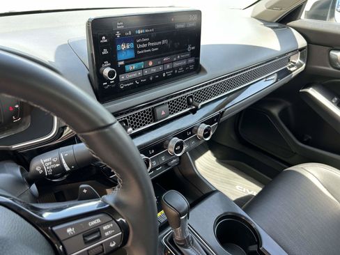 Certified 2024 Honda Civic Touring image 16