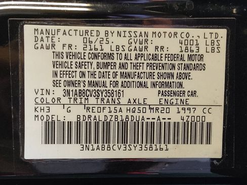 Used 2025 Nissan Sentra SV FWD image 33
