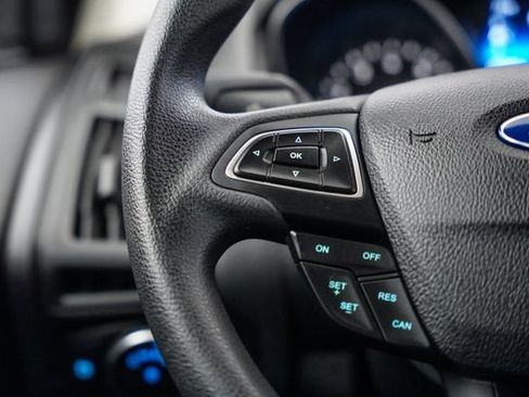 Used 2016 Ford Focus SE FWD image 49