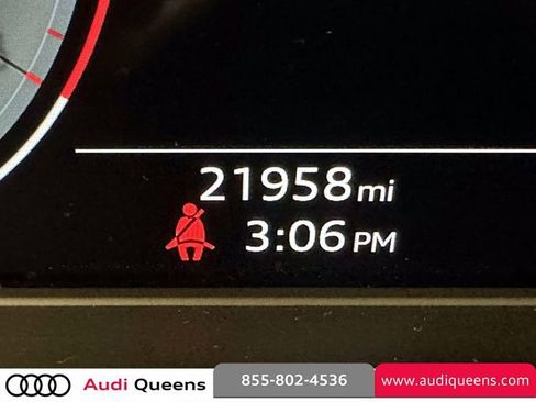 Used 2023 Audi Q5 2.0T Premium Plus w/ Premium Plus Package AWD/4WD image 36