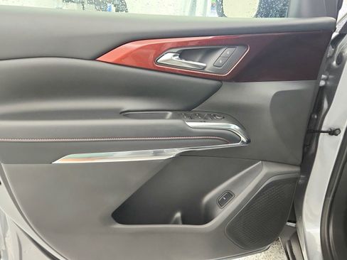 New 2026 Chevrolet Traverse Z71 w/ Driver Confidence Package image 28