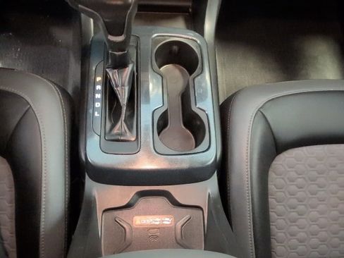 Used 2019 Chevrolet Colorado Z71 image 24