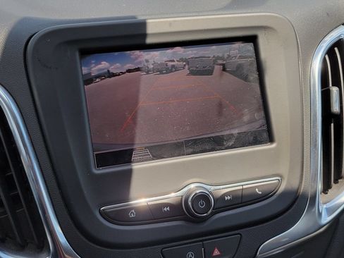 Used 2024 Chevrolet Equinox LT AWD/4WD image 24