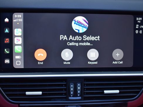 Used 2023 Porsche Cayenne Turbo w/ Premium Package Plus image 33