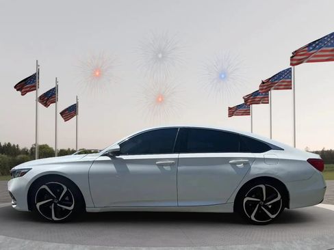 Used 2020 Honda Accord Sport image 2