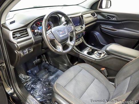 Used 2020 GMC Acadia AT4 image 10