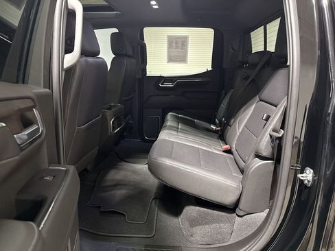 Used 2022 GMC Sierra 1500 SLT w/ SLT Premium Plus Package image 24