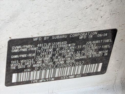 Used 2024 Subaru Crosstrek 2.0i Premium image 17