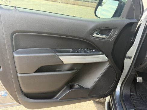 Used 2018 Chevrolet Colorado ZR2 AWD/4WD image 7