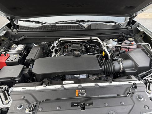 New 2026 GMC Canyon Elevation w/ Convenience Package image 10