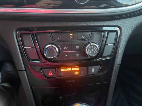 Used 2019 Buick Encore Preferred w/ Safety Package image 22