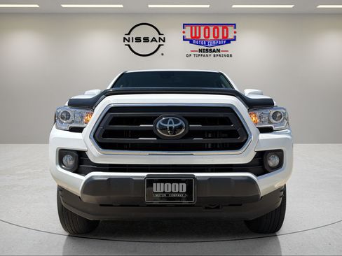Used 2023 Toyota Tacoma SR5 w/ Technology Package AWD/4WD image 6