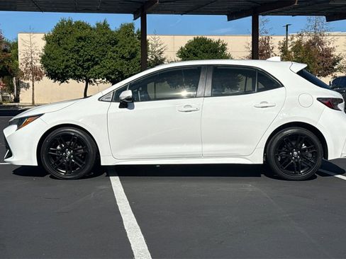 Used 2022 Toyota Corolla SE image 13