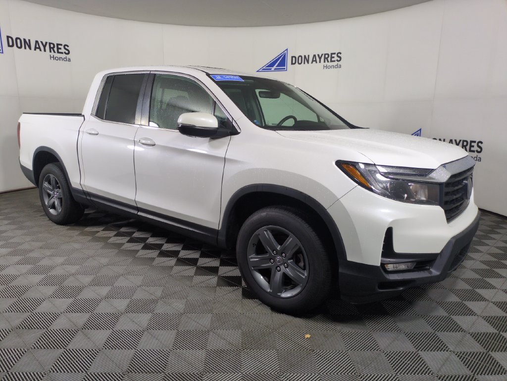 Certified 2023 Honda Ridgeline RTL image 12