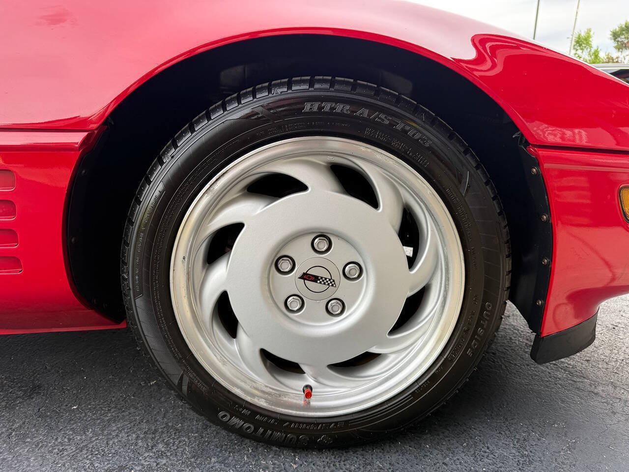 Used 1992 Chevrolet Corvette Coupe RWD image 12