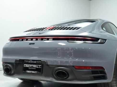 Used 2024 Porsche 911 Carrera image 93
