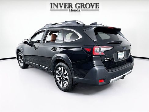 Used 2023 Subaru Outback Touring XT image 7
