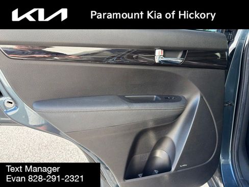 Used 2011 Kia Sorento EX w/ Premium Pkg FWD image 13