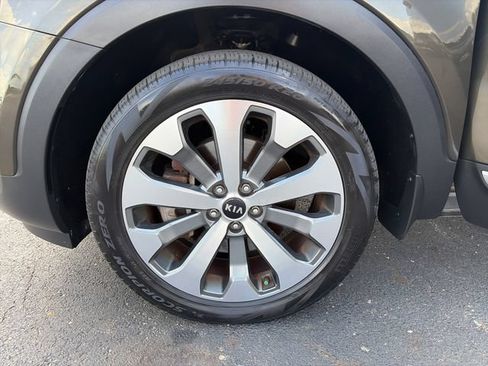 Used 2020 Kia Telluride S FWD image 25