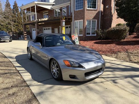 Used 2000 Honda S2000 image 1