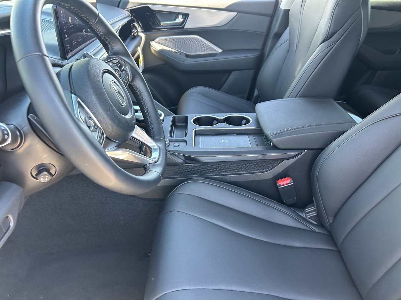 Certified 2026 Acura MDX FWD image 30