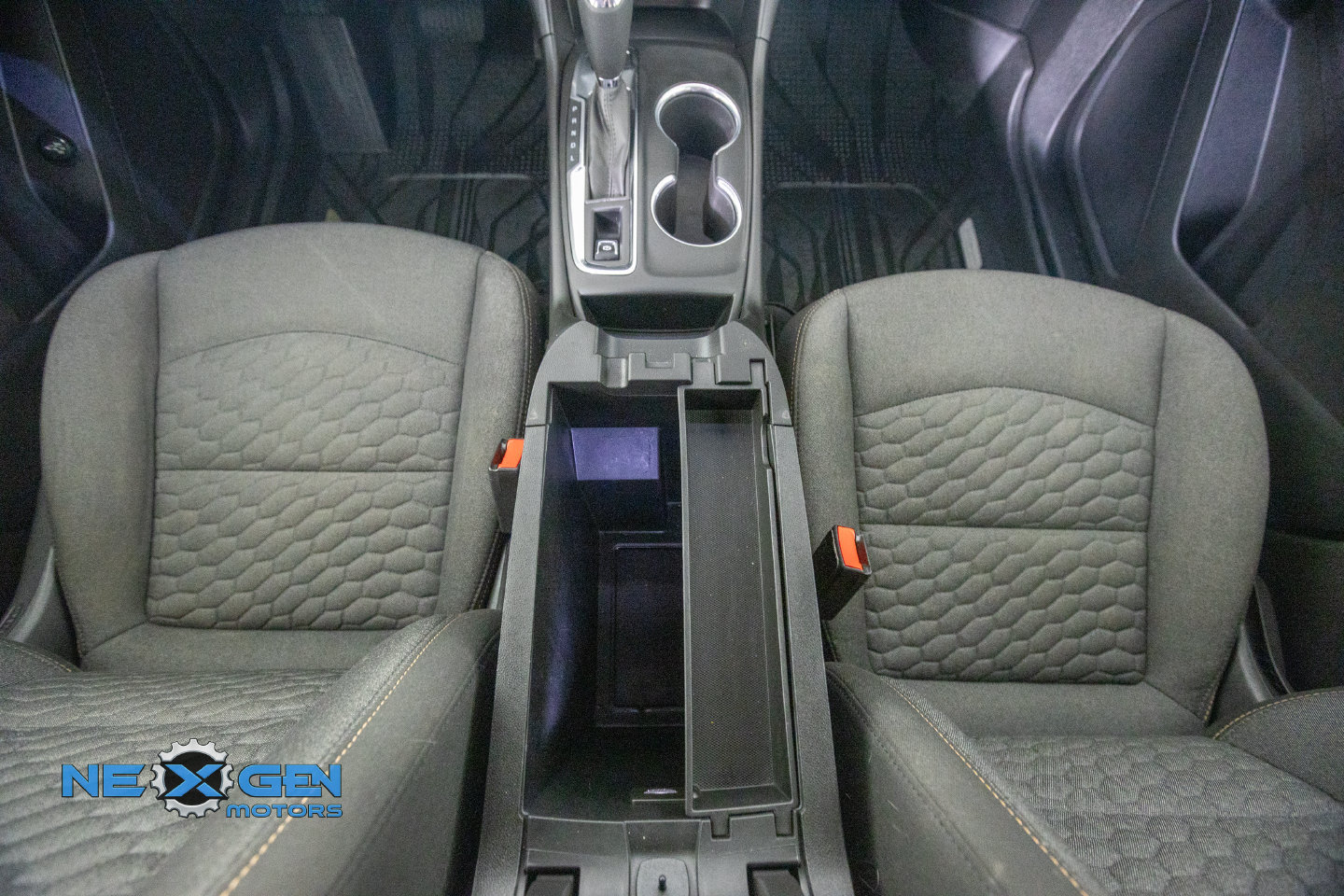 Used 2020 Chevrolet Equinox LT AWD/4WD image 5