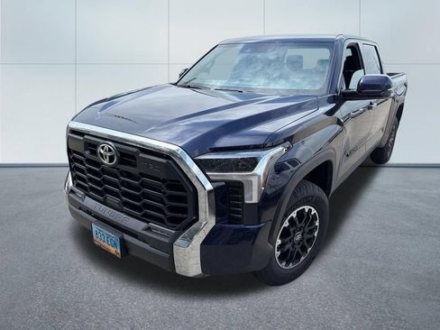 Used 2026 Toyota Tundra SR5 w/ TRD Off-Road Package AWD/4WD image 3