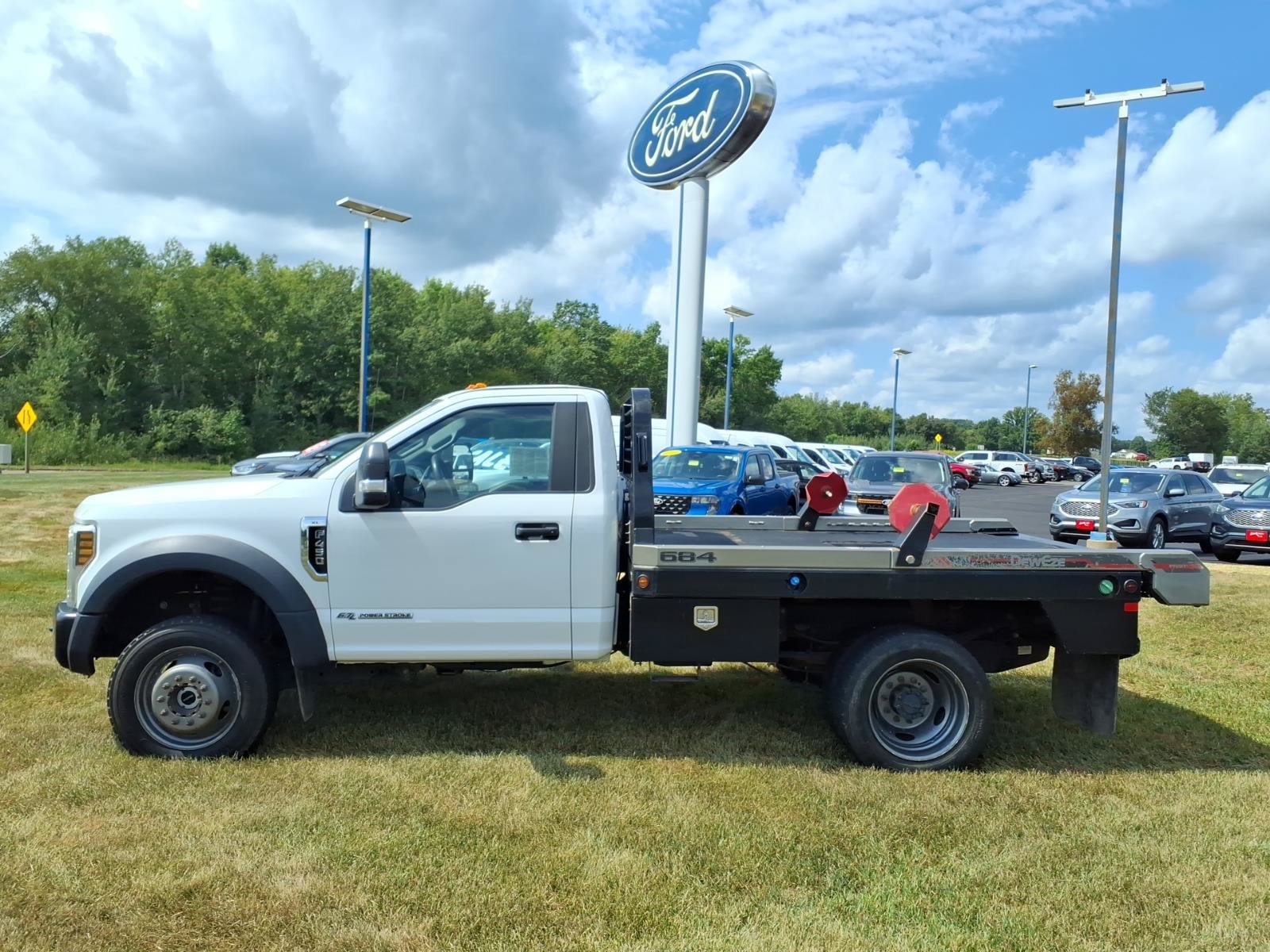 Used 2019 Ford F450 XL w/ Power Equipment Group AWD/4WD image 2
