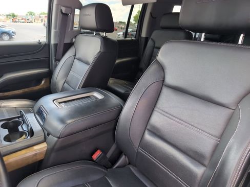 Used 2017 GMC Yukon XL Denali w/ Open Road Package AWD/4WD image 22