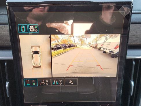 New 2026 GMC Acadia Denali Ultimate w/ LPO, Floor Liner Package image 13