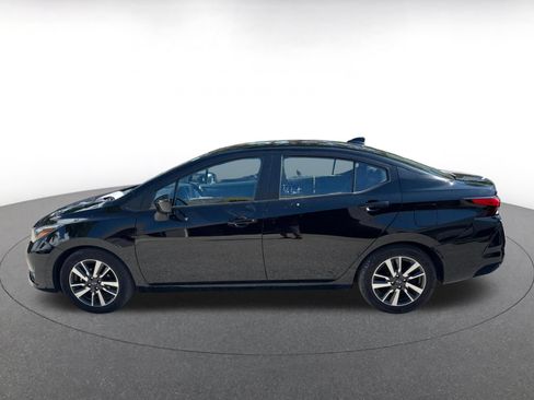 Used 2025 Nissan Versa SV FWD image 8