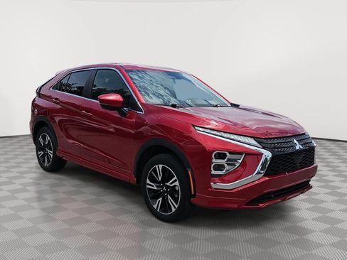 Used 2024 Mitsubishi Eclipse Cross SEL AWD/4WD image 2