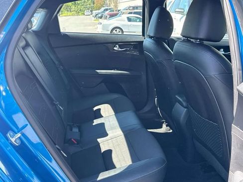Used 2023 Kia Forte GT-Line FWD image 11