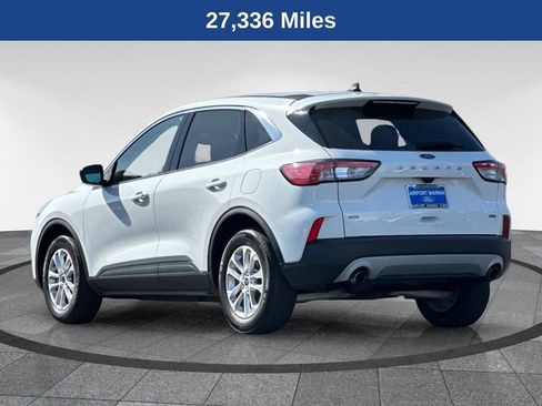 Certified 2022 Ford Escape SE FWD image 8