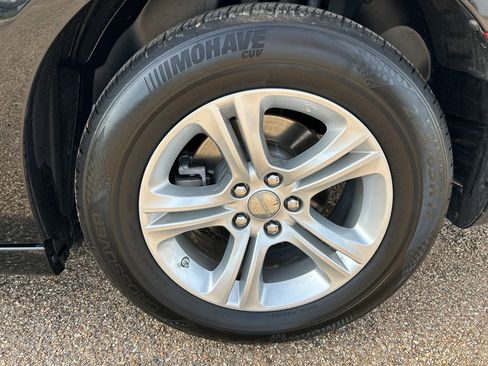 Used 2023 Dodge Charger SXT image 9