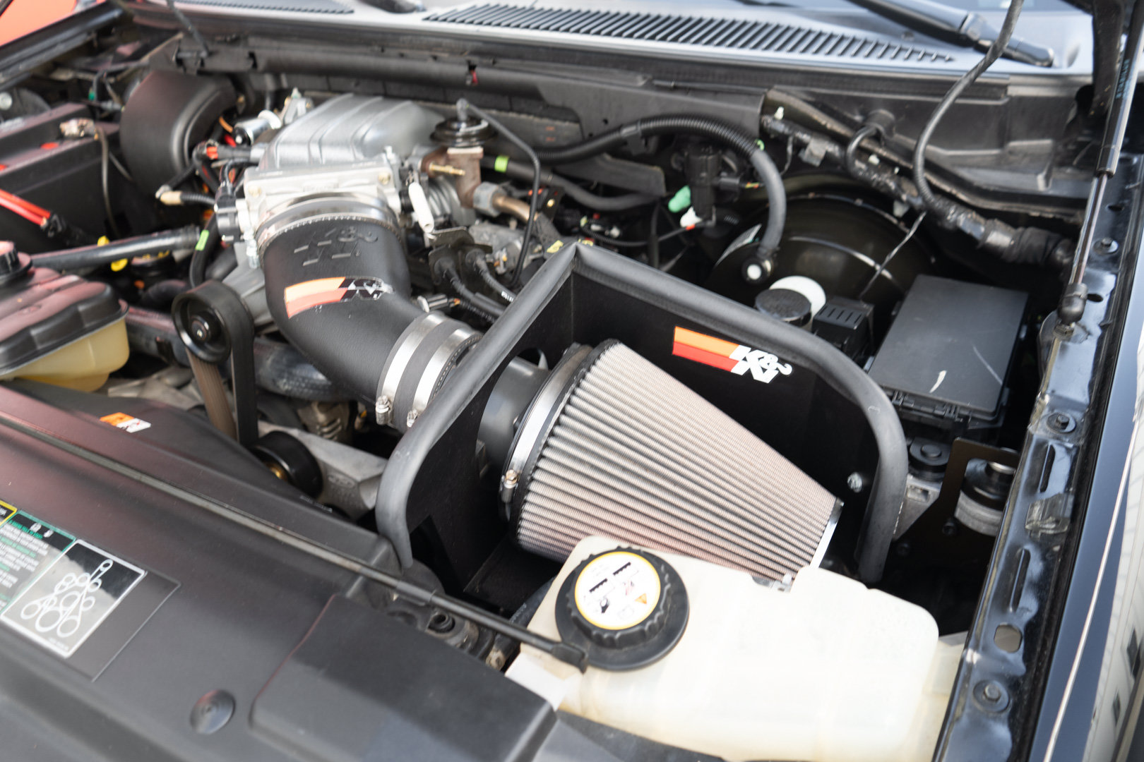 Used 2004 Ford F150 Lightning RWD image 27
