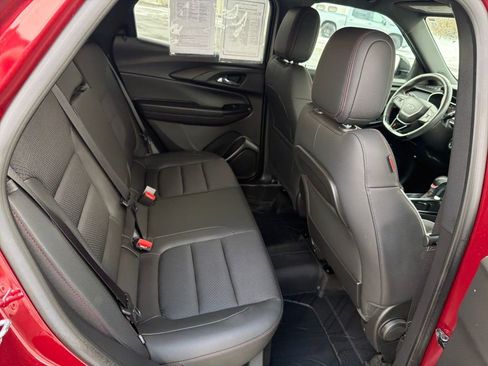 Used 2023 Chevrolet TrailBlazer RS w/ Convenience Package image 24