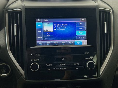 Used 2020 Subaru Forester Premium AWD/4WD image 21