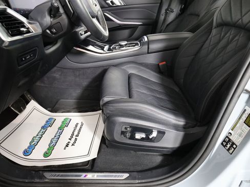 Used 2024 BMW X5 xDrive40i w/ M Sport Package image 13