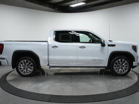 New 2026 GMC Sierra 1500 Denali image 12