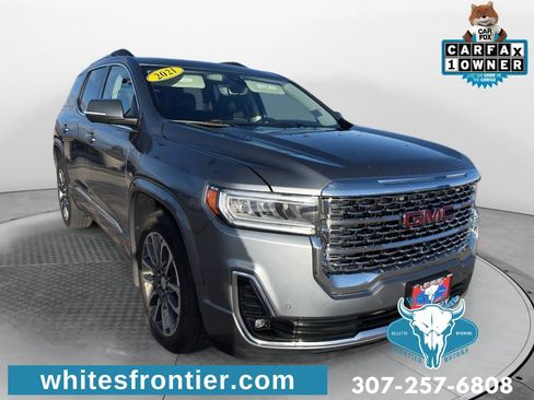 Used 2021 GMC Acadia Denali w/ Denali Technology Package image 3