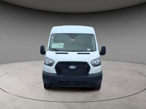 New 2026 Ford Transit 250 148 Medium Roof RWD image 8
