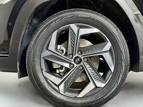 Used 2024 Hyundai Tucson Limited AWD/4WD image 11
