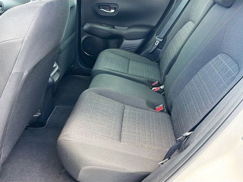 Used 2025 Honda HR-V LX image 21