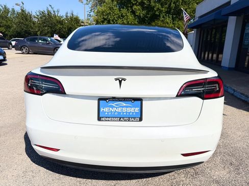 Used 2019 Tesla Model 3 Standard Range Plus RWD image 31