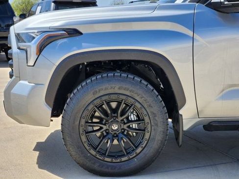 New 2025 Toyota Tundra SR5 RWD image 31