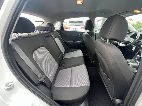 Used 2019 Hyundai Kona SE FWD image 26