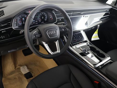 New 2026 Audi Q7 3.0T Premium Plus image 2