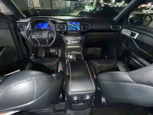Used 2020 Ford Explorer ST w/ ST Street Pack image 33