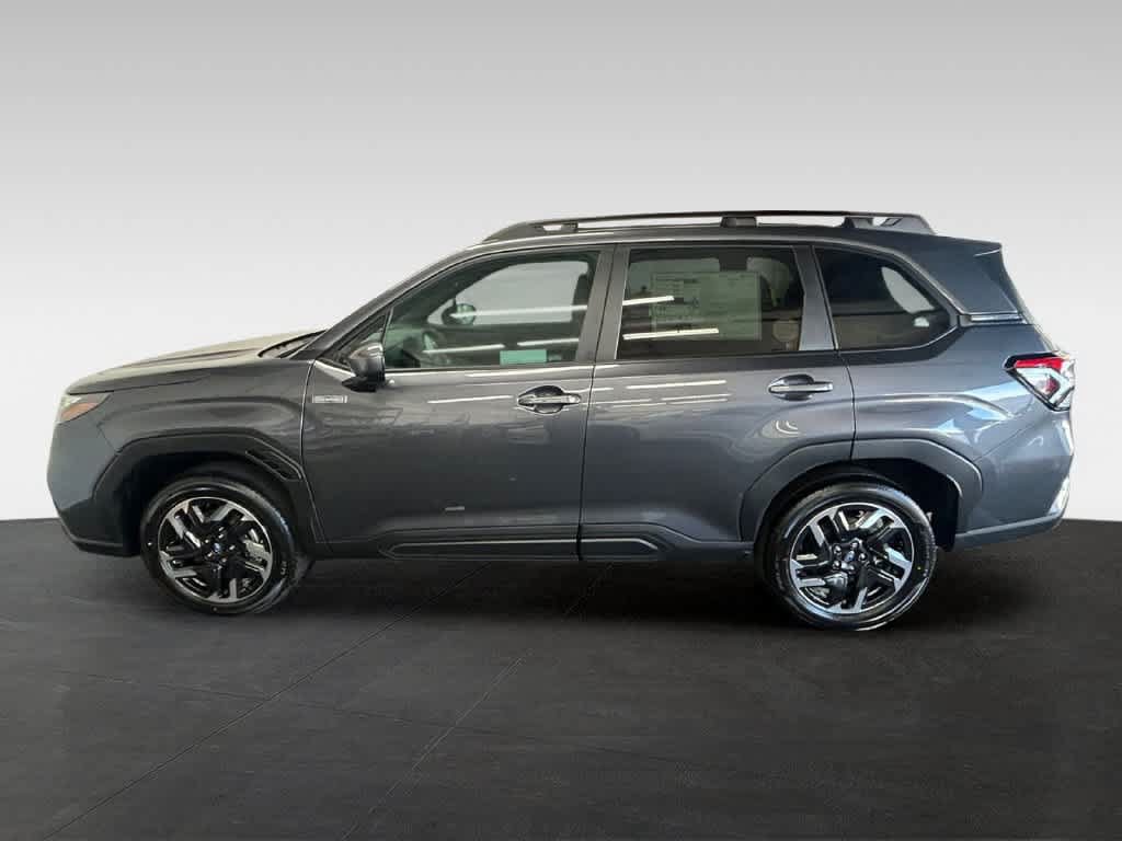 New 2026 Subaru Forester Touring AWD/4WD image 3